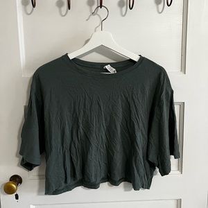 Lululemon crop tee size 10